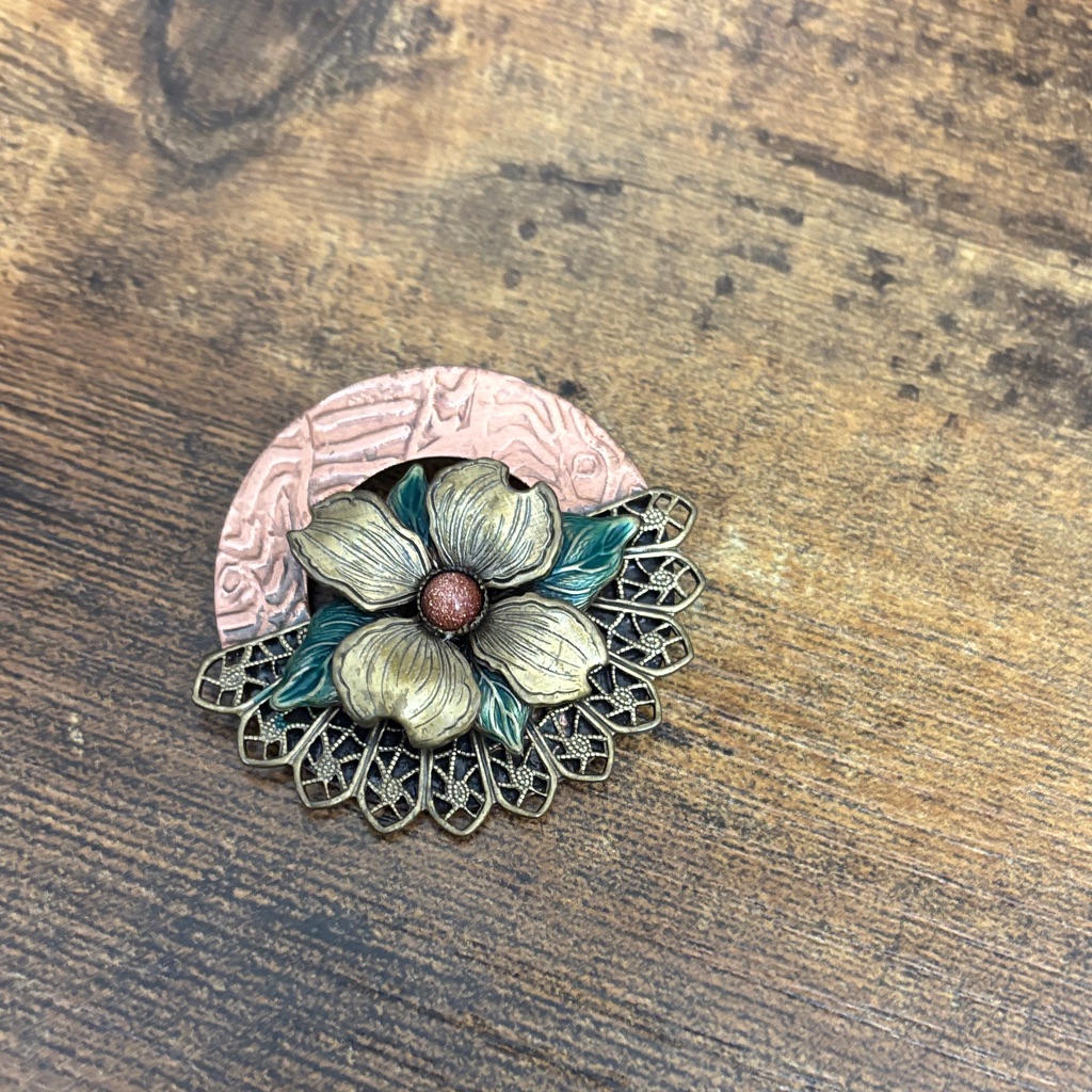 Silver Forest Dogwood Brooch 9$